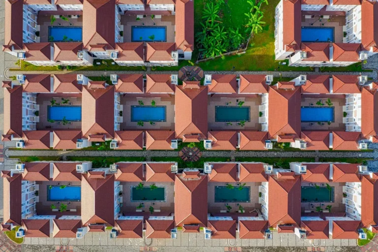 10 Unique Tucson, AZ Pools That Will Transform Your Backyard into a Paradise